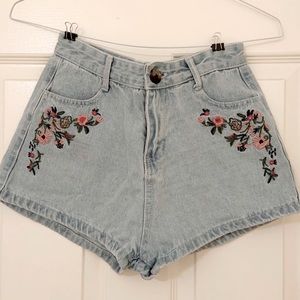 Flora embroidery jean shorts